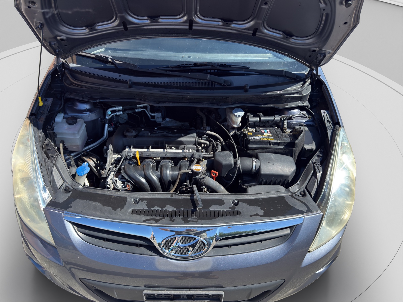 HYUNDAI i20 1.4 Style Automatic-image-10