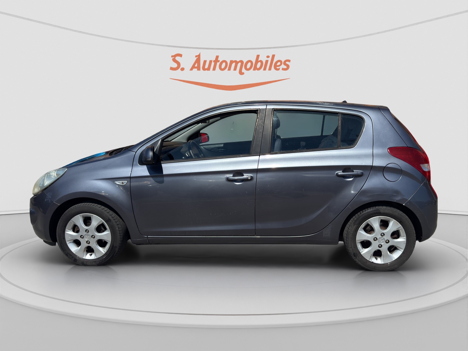 HYUNDAI i20 1.4 Style Automatic-image-2