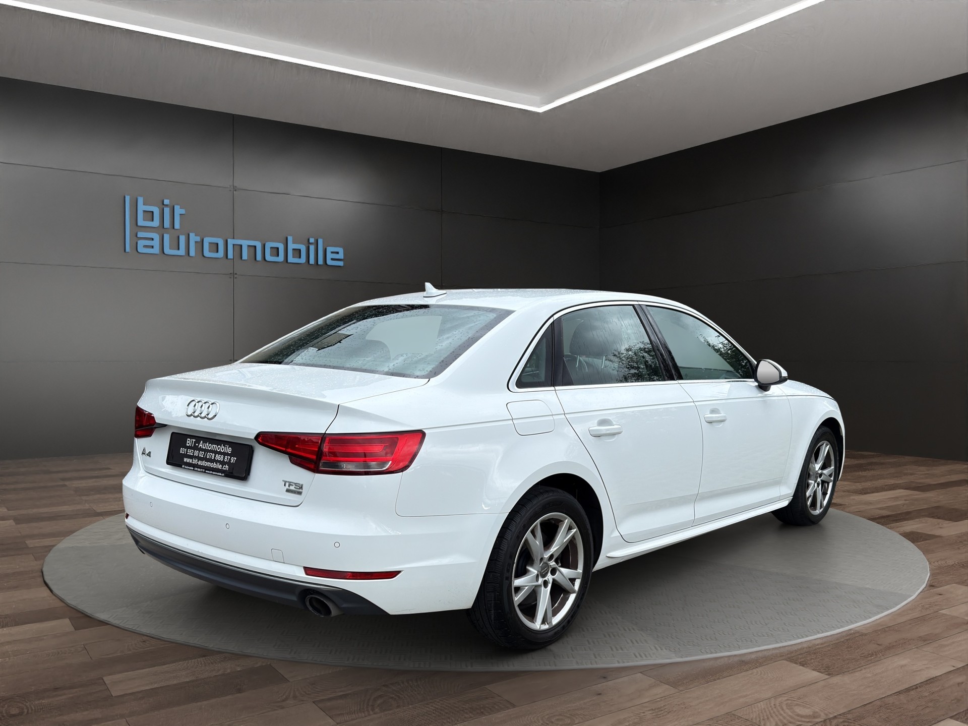 AUDI A4 Limousine 2.0 TFSI Sport S-tronic-image-6