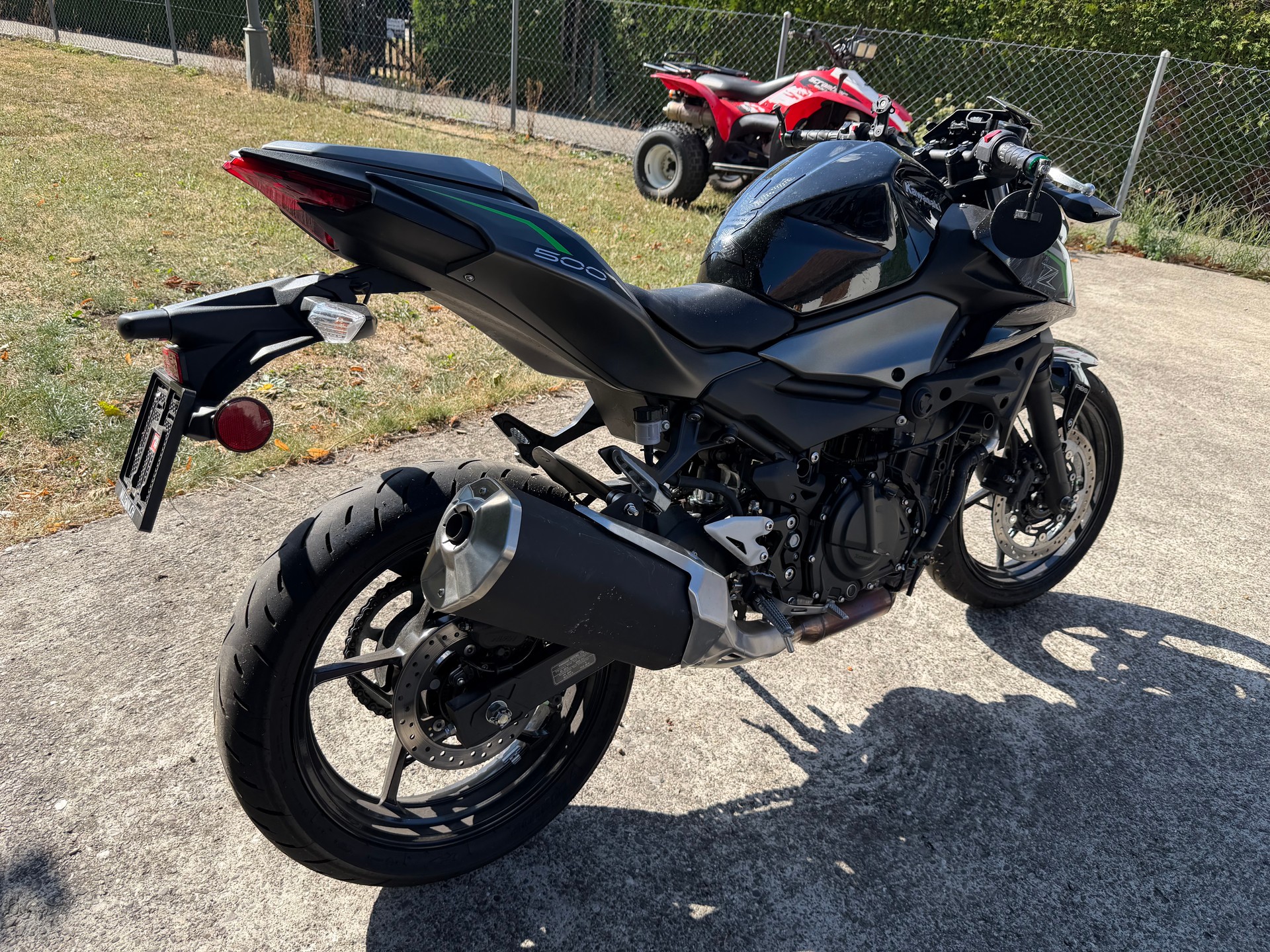 KAWASAKI Z 500/ 2025 / -3000km / accidenté - Unfall-image-0
