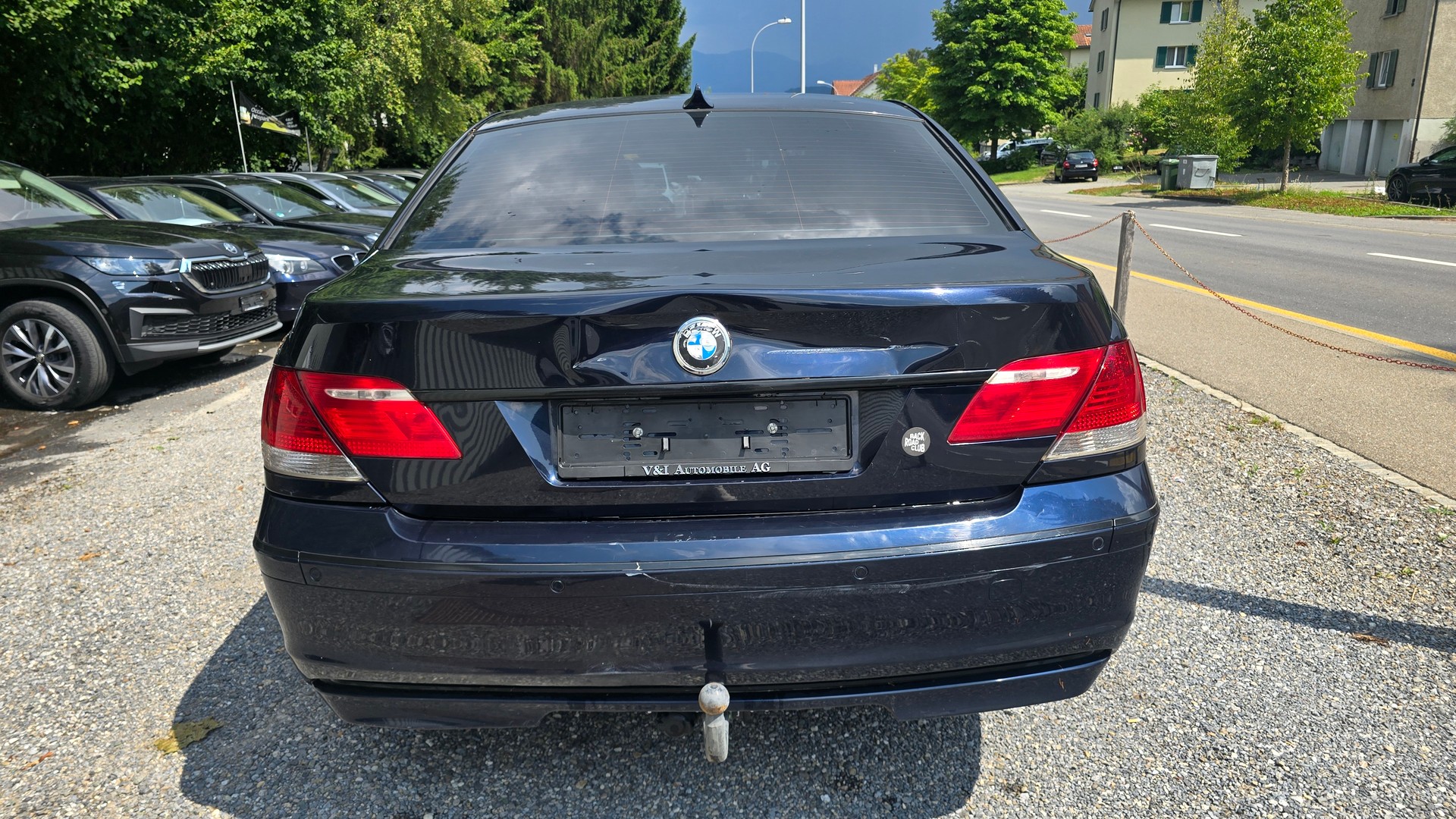 BMW 745d-image-5