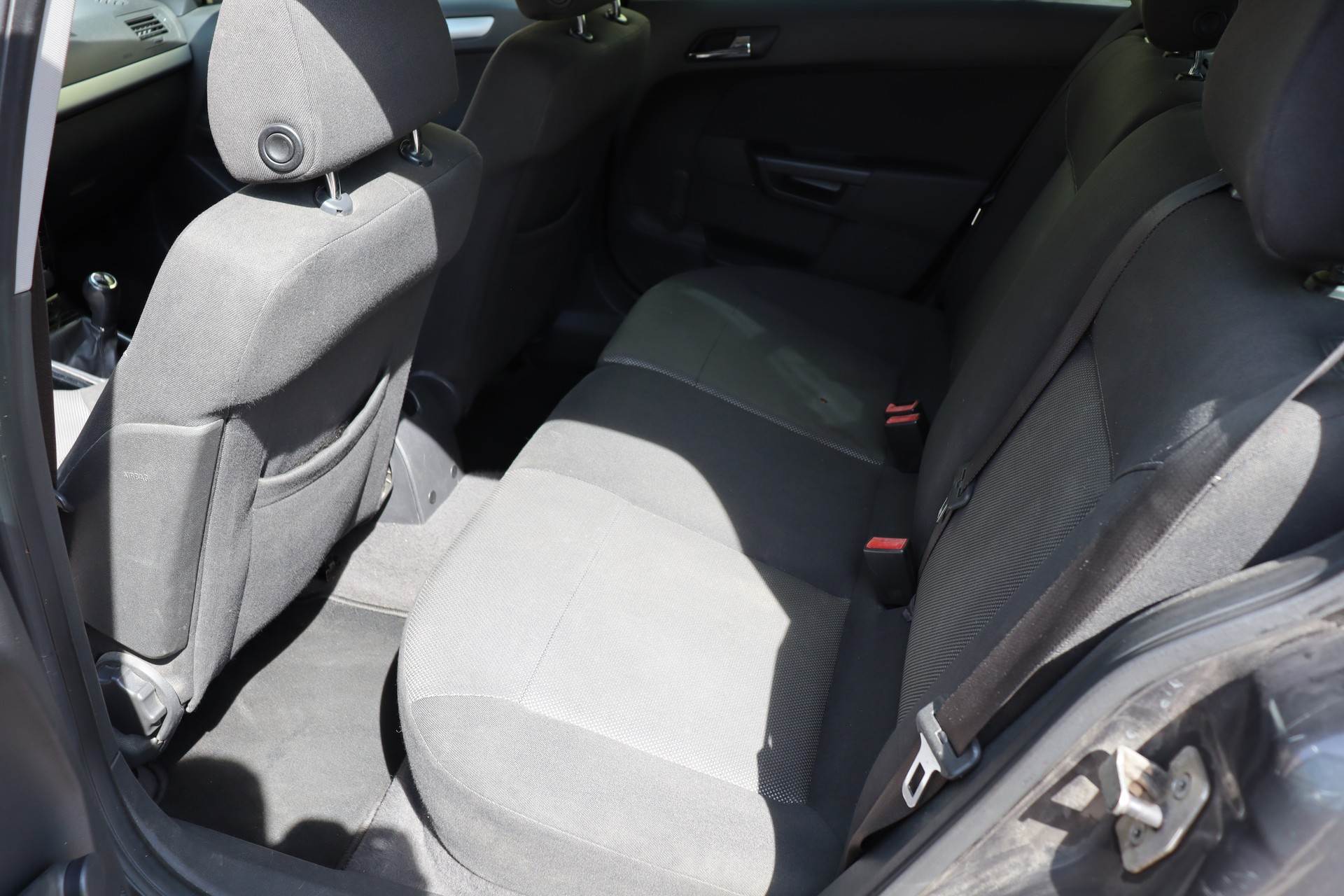 OPEL Astra Caravan 1.8i 16V-image-11