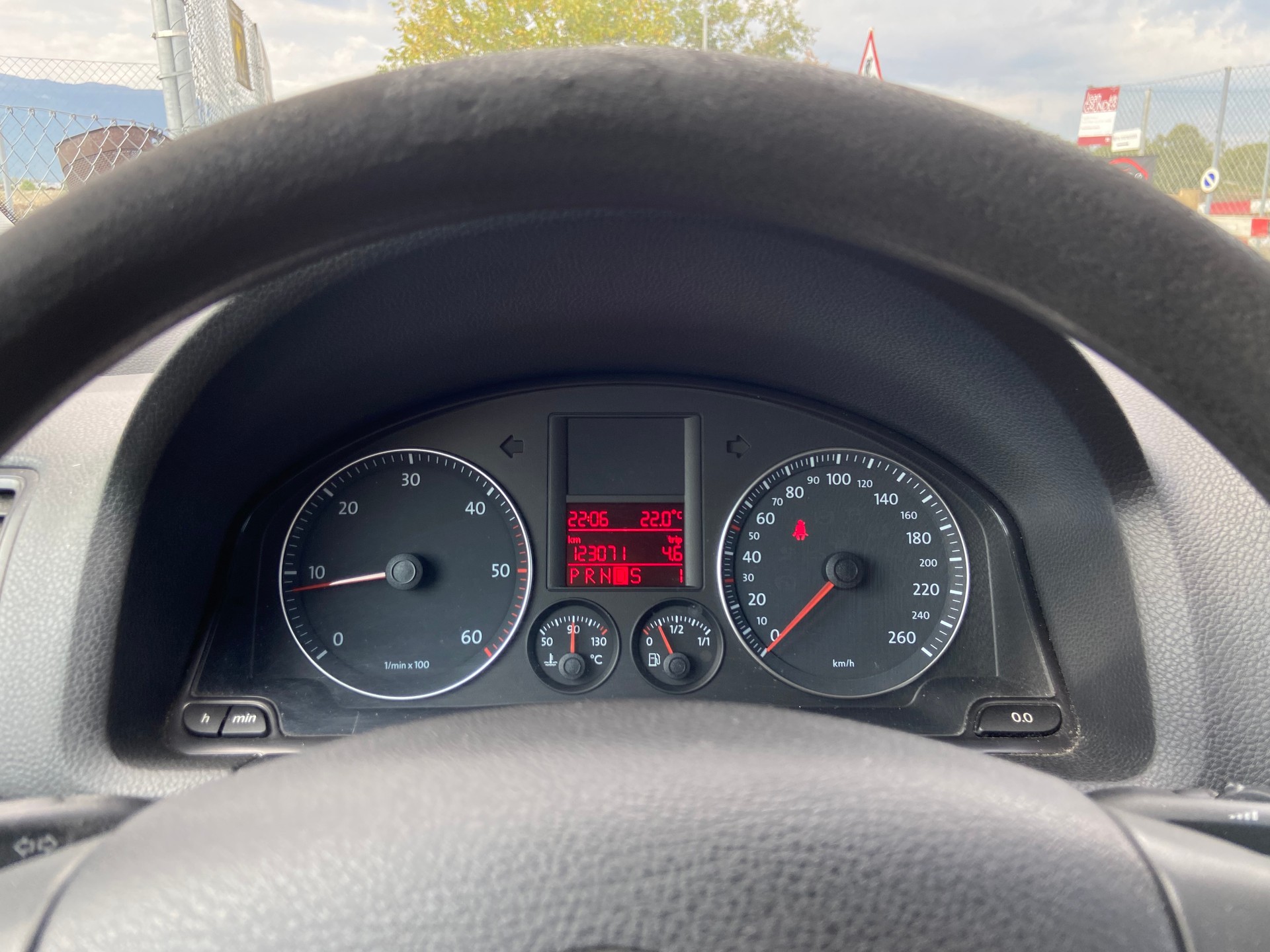 VW Jetta 1.9 TDI Trendline DSG ***Prix Fix***-image-7
