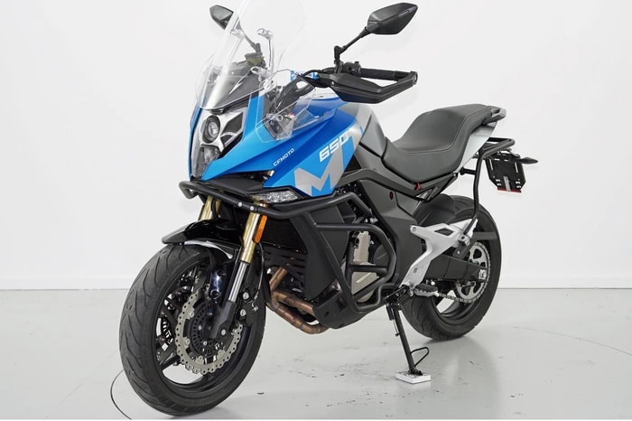 CF MOTO 650 MT-image-3