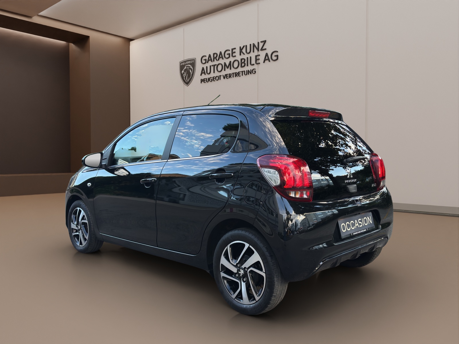 PEUGEOT 108 1.2 VTi Allure-showroom-element-2