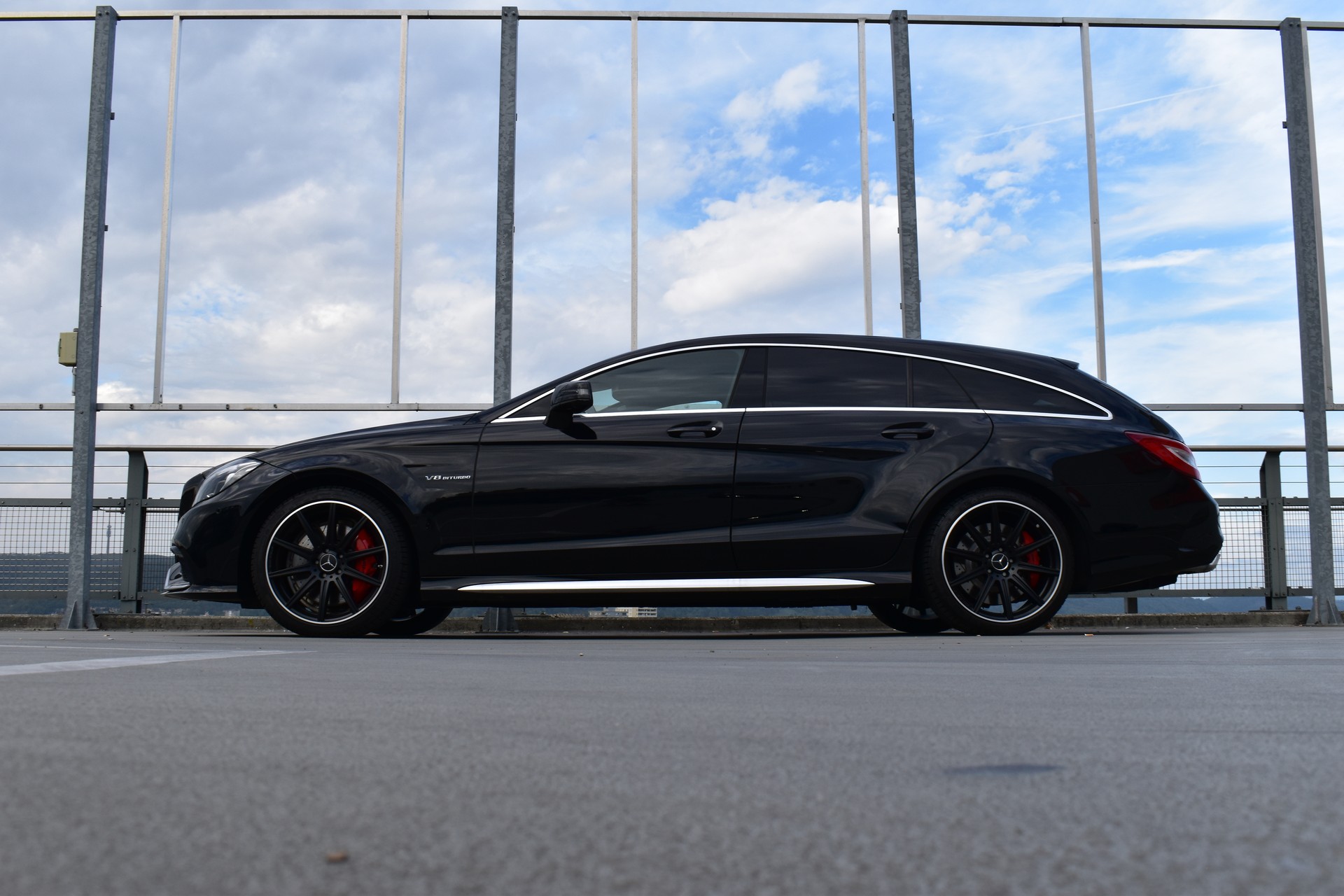 MERCEDES-BENZ CLS SHOOTING BRAKE 63 AMG S 4MATIC SPEEDSHIFT MCT l 585 PS-image-5