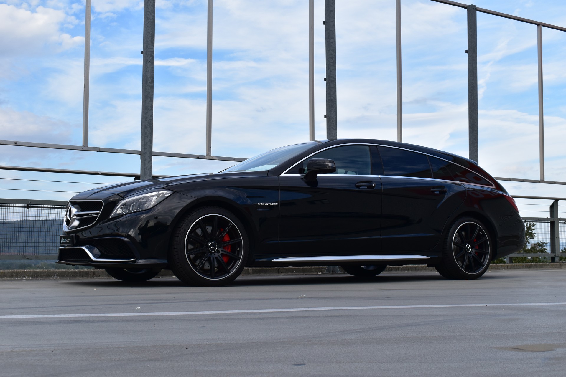 MERCEDES-BENZ CLS SHOOTING BRAKE 63 AMG S 4MATIC SPEEDSHIFT MCT l 585 PS-image-14