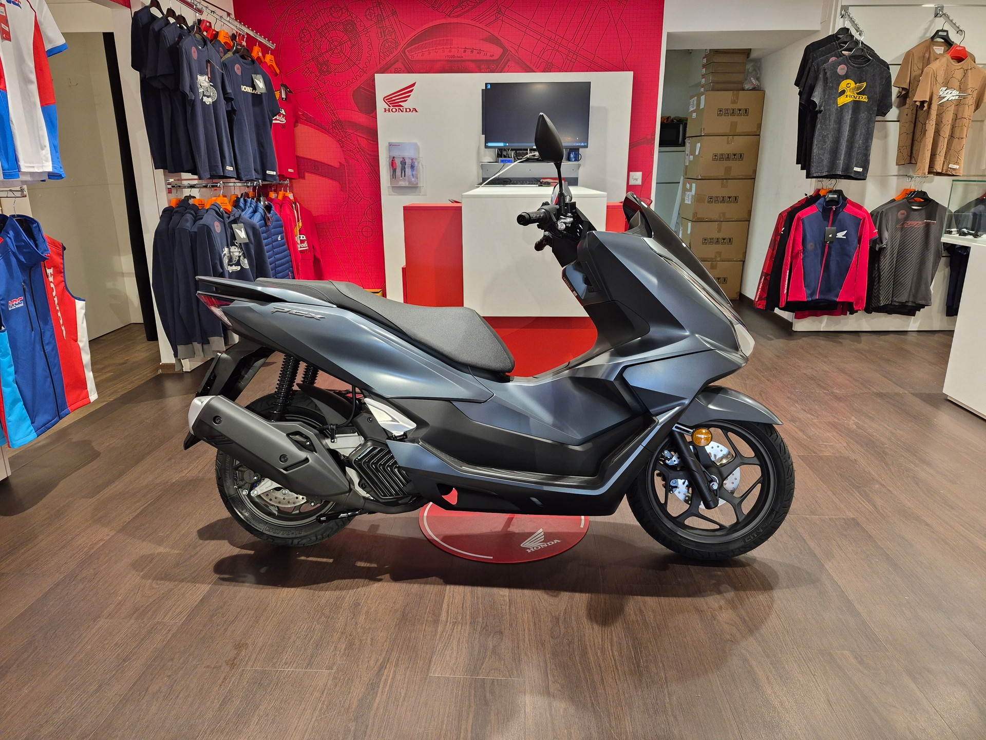 HONDA PCX 125-image-1