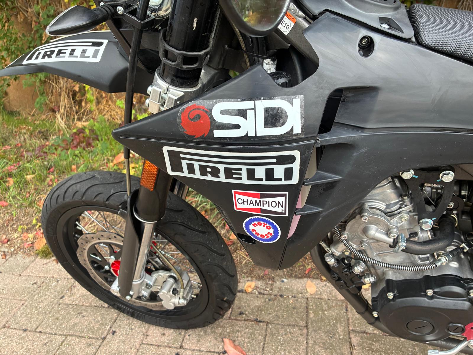 FANTIC XMF 125-image-10