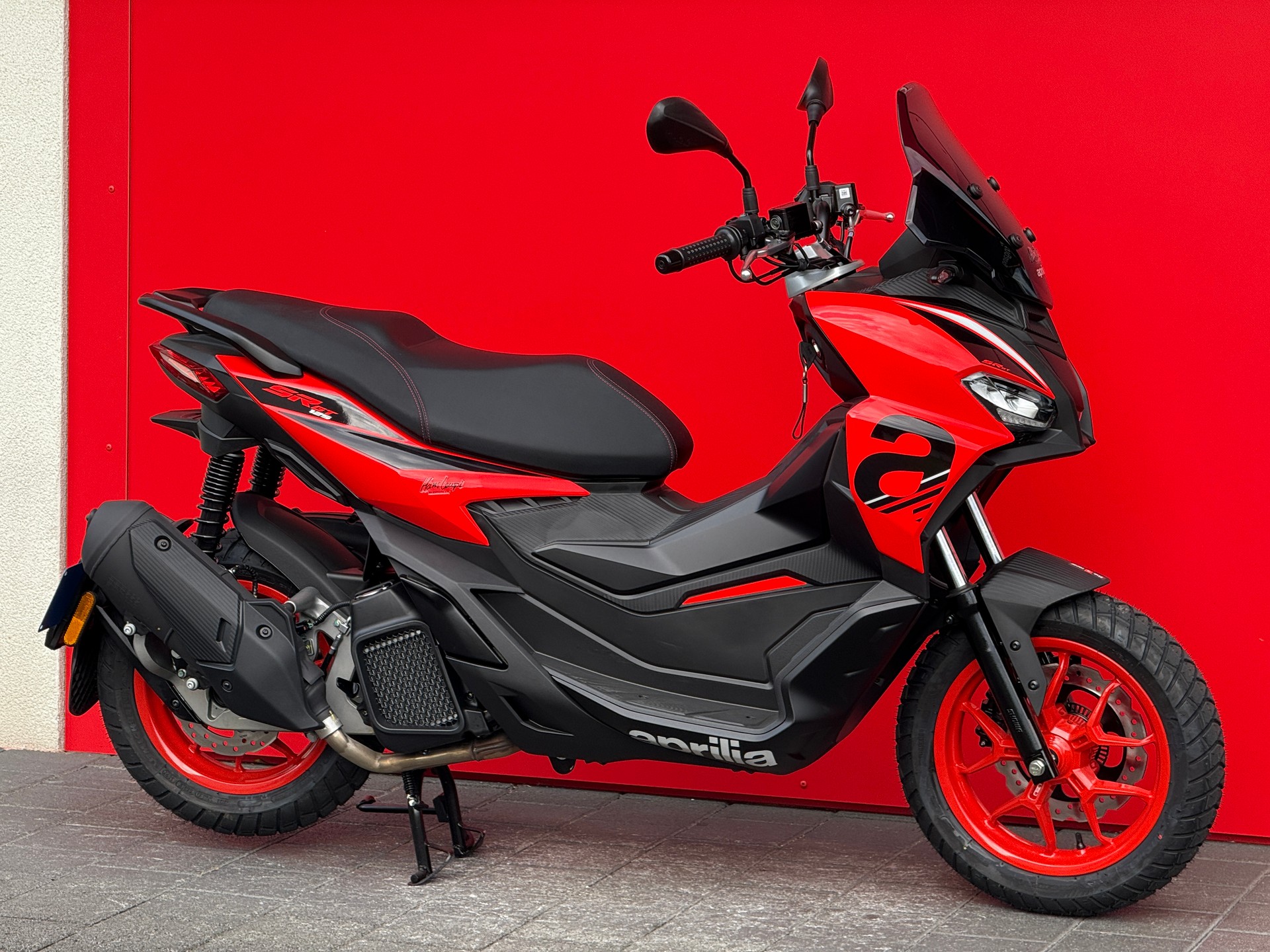APRILIA SR 125 GT Sport ABS E5+-image-3