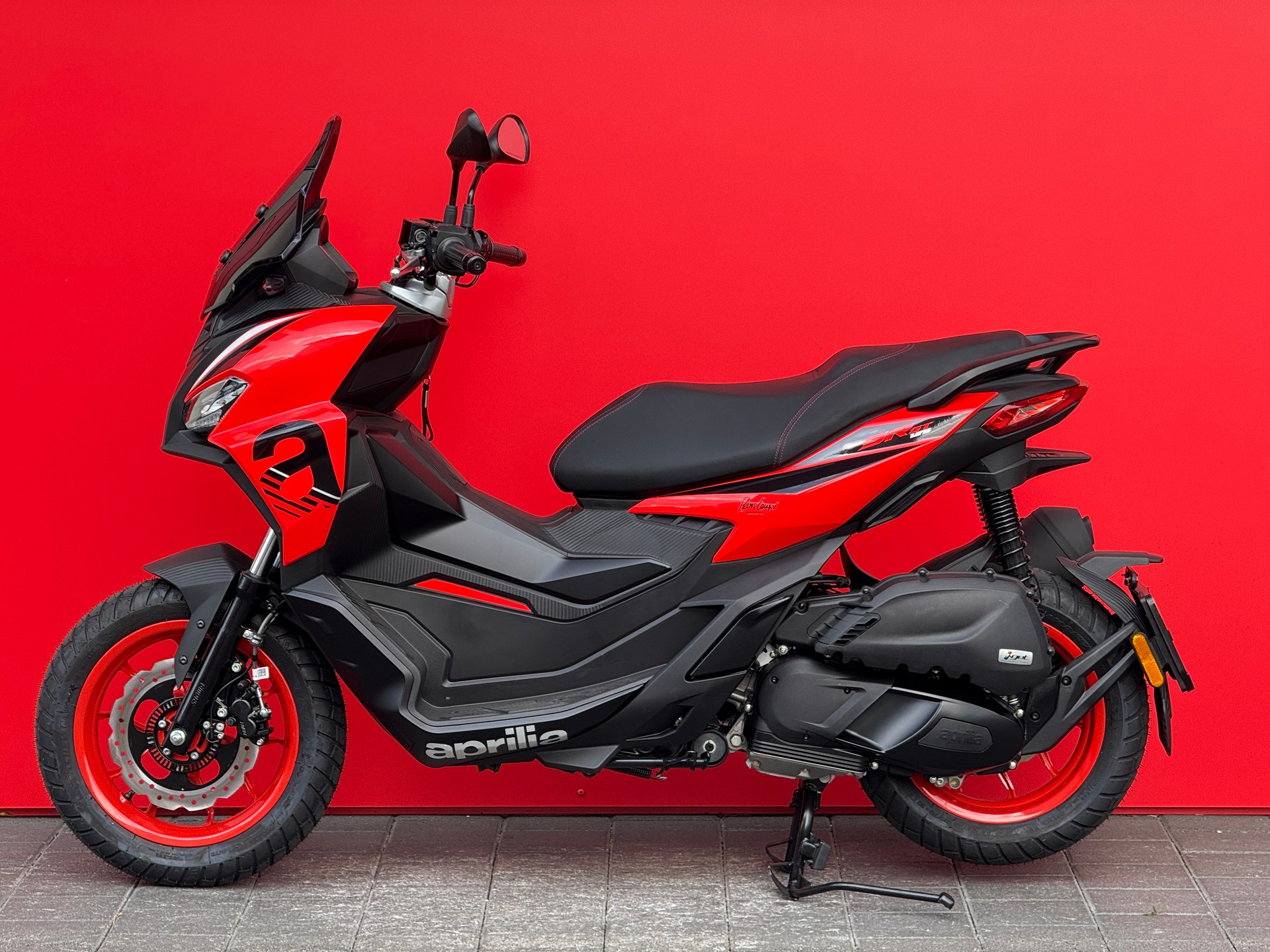 APRILIA SR 125 GT Sport ABS E5+-image-10