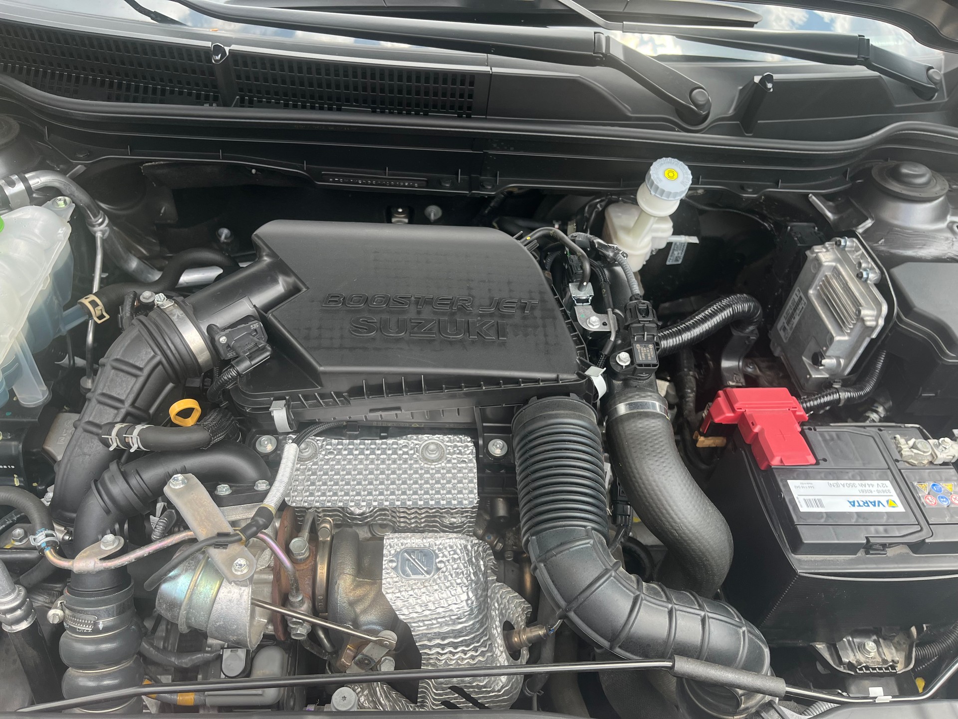 SUZUKI SX4 S-Cross 1.4 16V Compact Top Hybrid 4WD Automatic-image-28