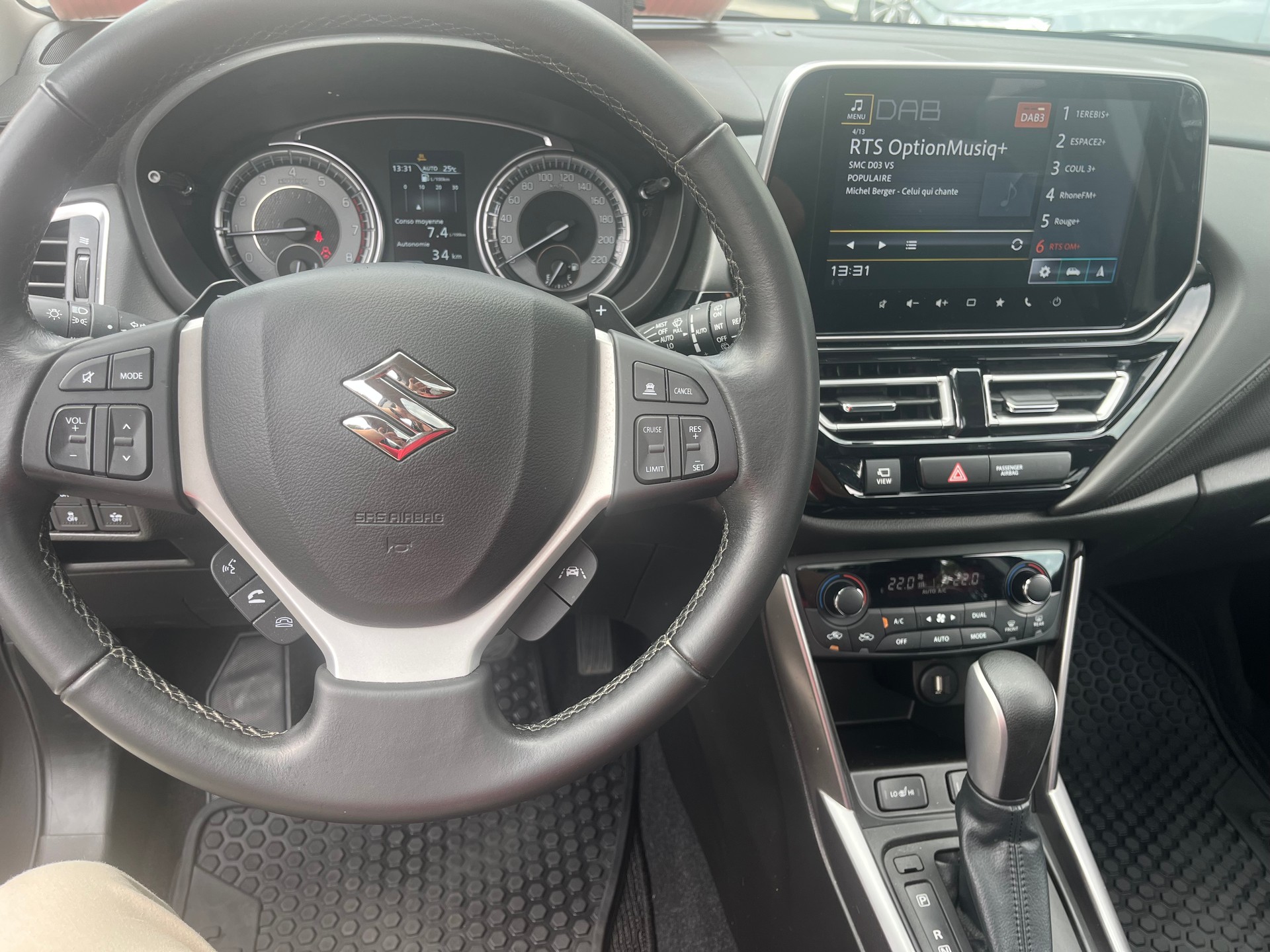 SUZUKI SX4 S-Cross 1.4 16V Compact Top Hybrid 4WD Automatic-image-16