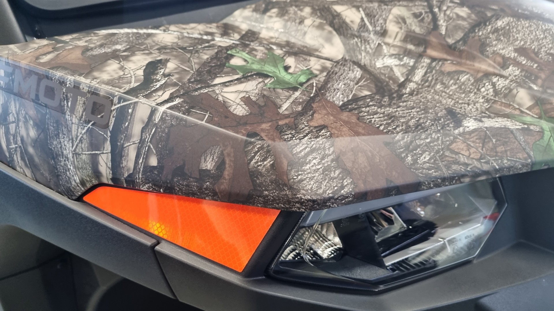 CF MOTO Mit Halbkabine und Scheibenwischer-showroom-element-1