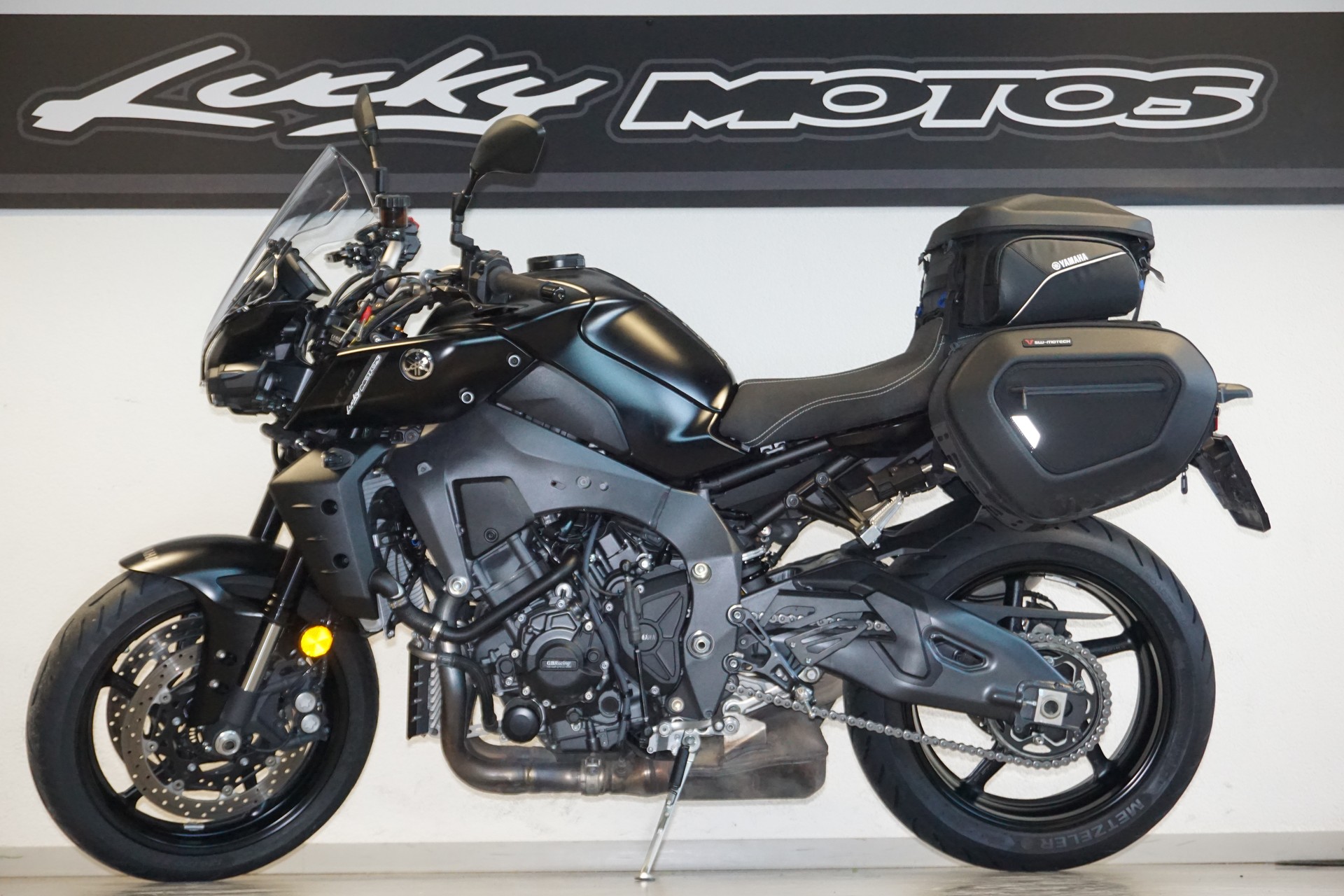 YAMAHA MT-10 ABS-image-1