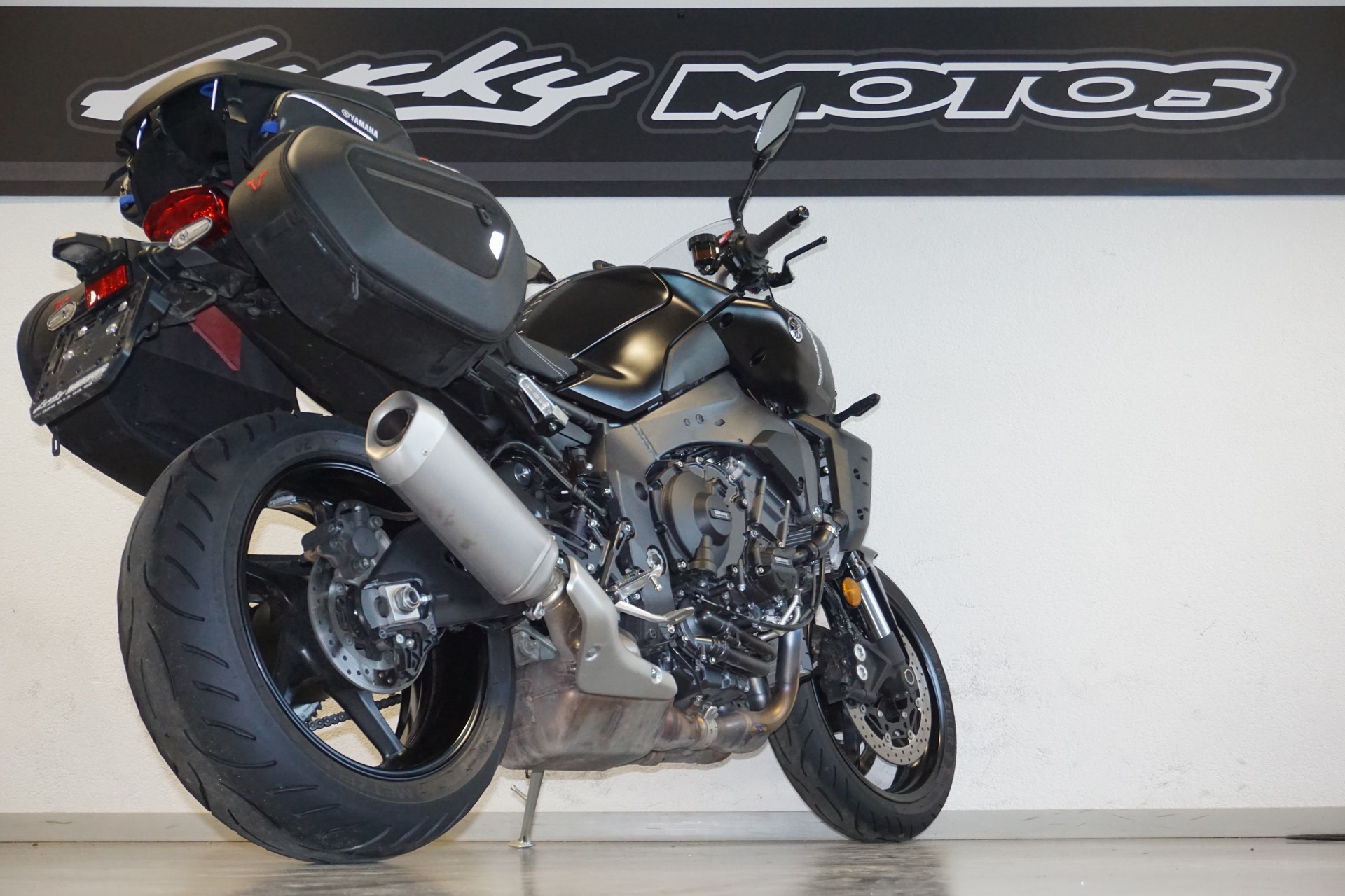 YAMAHA MT-10 ABS-image-2