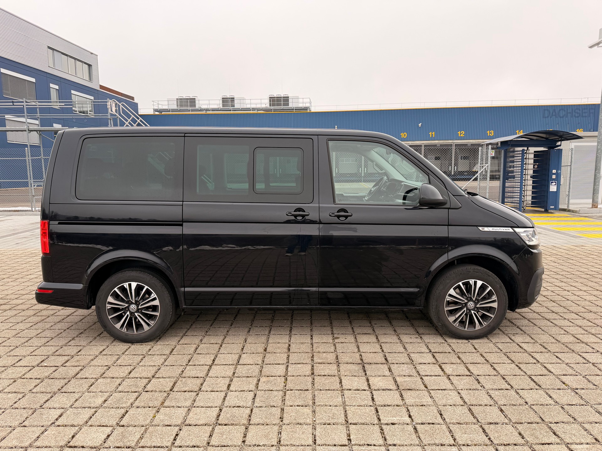 VW T6.1 Multivan 2.0 Bi-TDI Comfortline 4Motion DSG-showroom-element-3
