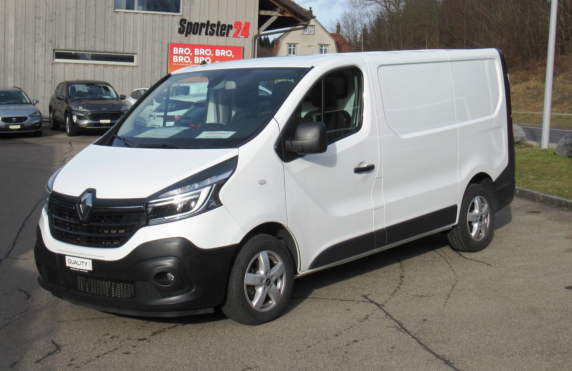 RENAULT Trafic 2.0 Energy dCi 120 3.0t Business L1H1