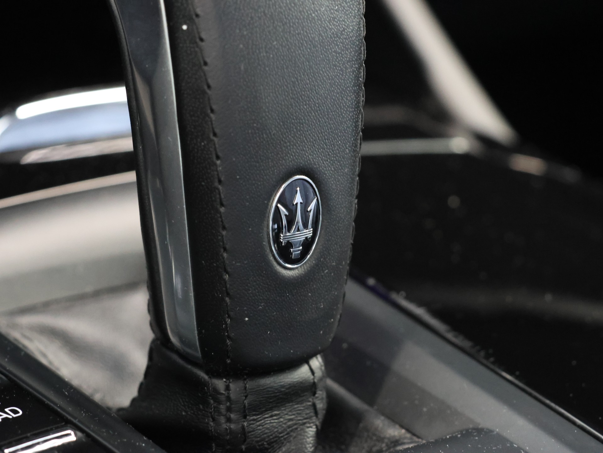 MASERATI Levante S 3.0 V6 Automatica * Facelift *Harman/Kardon Soundsystem* *Panoramadach* *Surround View Camera* *Softclose*-image-28