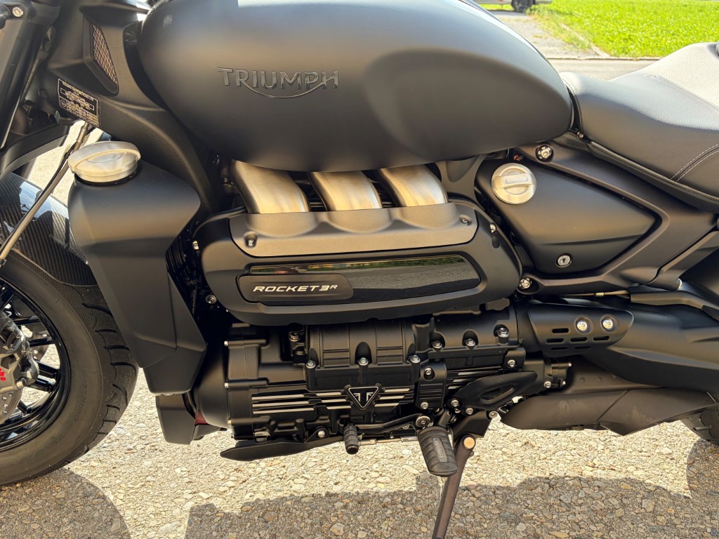 TRIUMPH Rocket III-image-6