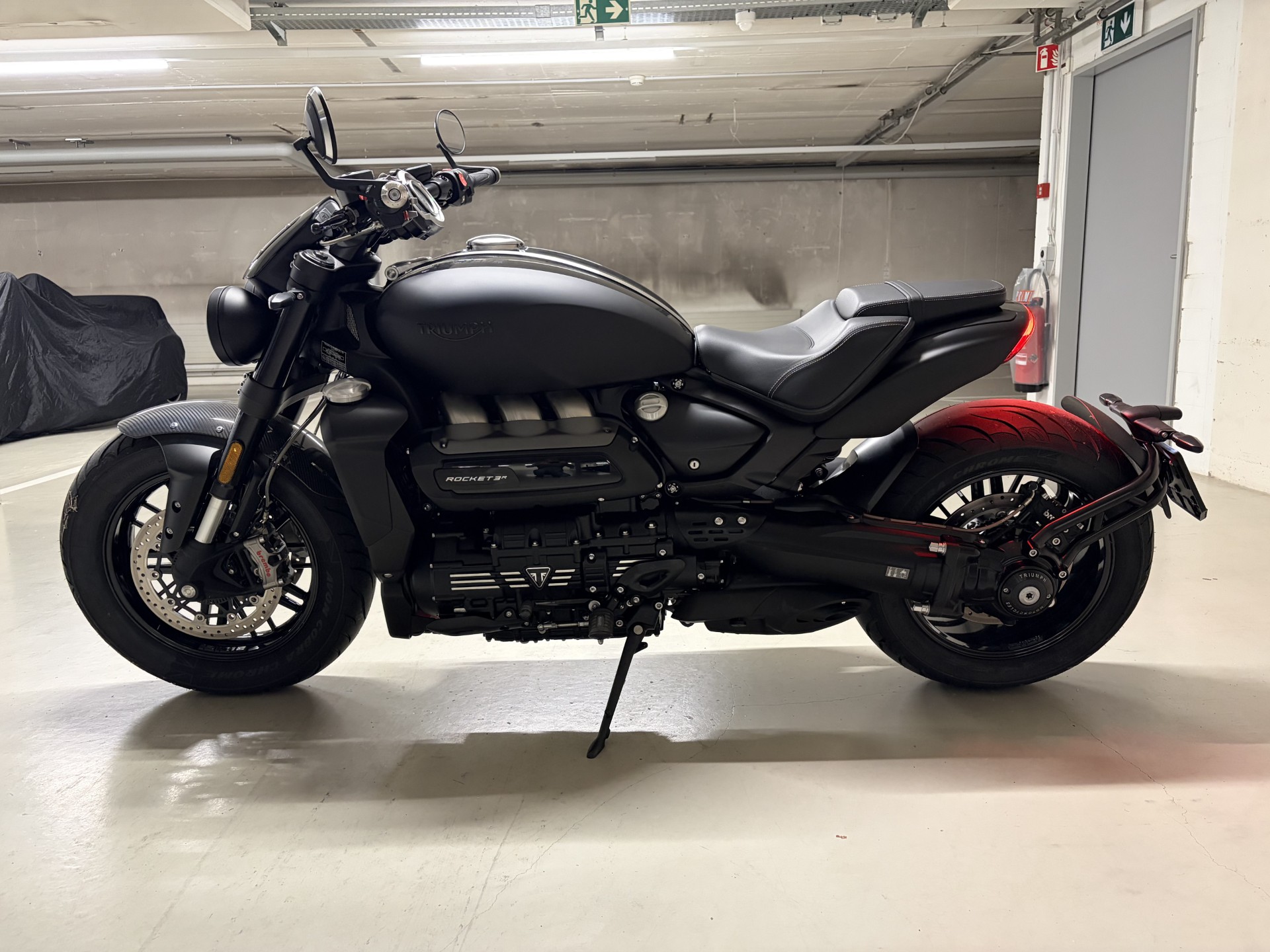 TRIUMPH Rocket III-image-2