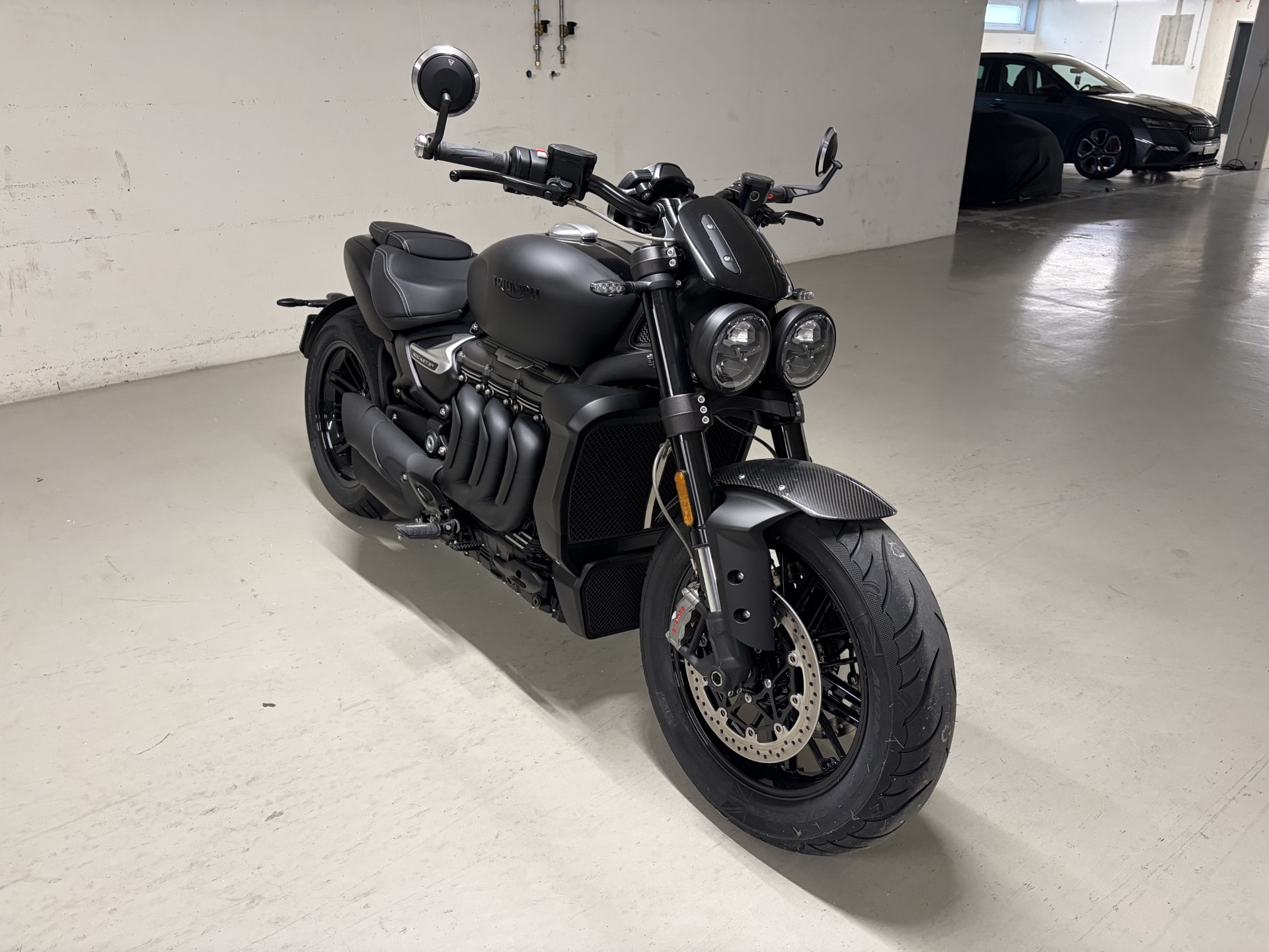 TRIUMPH Rocket III-image-1