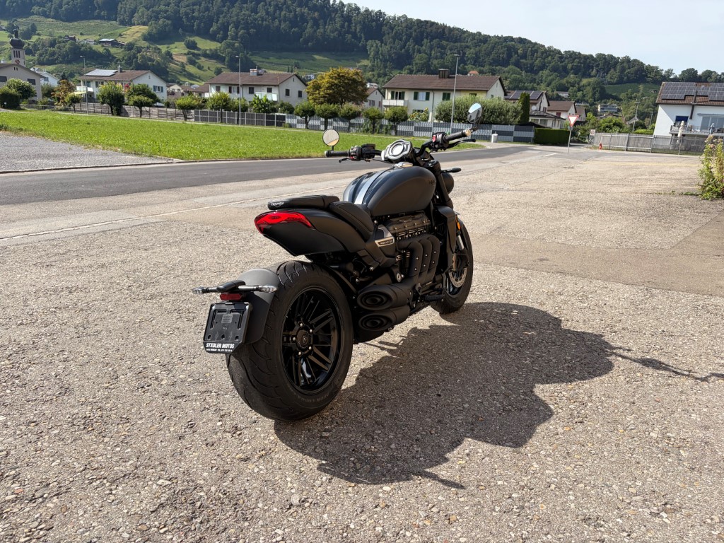 TRIUMPH Rocket III-image-2