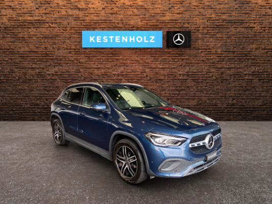 MERCEDES-BENZ GLA 180 Progressive 7G-D-showroom-element-1