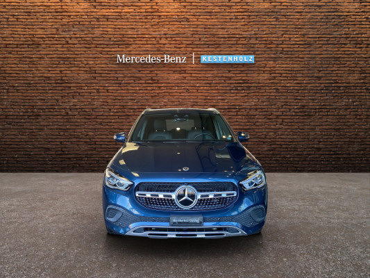 MERCEDES-BENZ GLA 180 Progressive 7G-D-image-4
