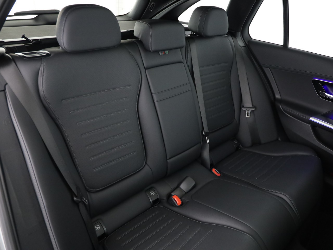 MERCEDES-BENZ C 220 d T 4 Matic-image-9