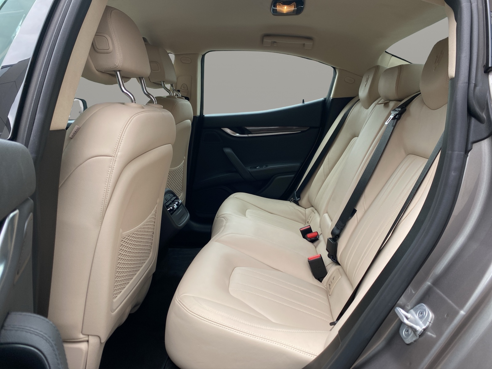 MASERATI GHIBLI 3.0 V6-image-13