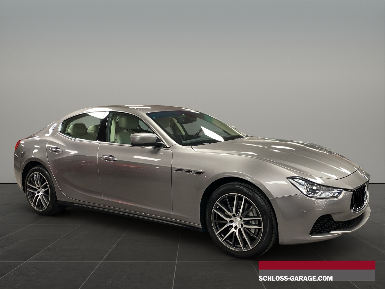 MASERATI GHIBLI 3.0 V6-image-8