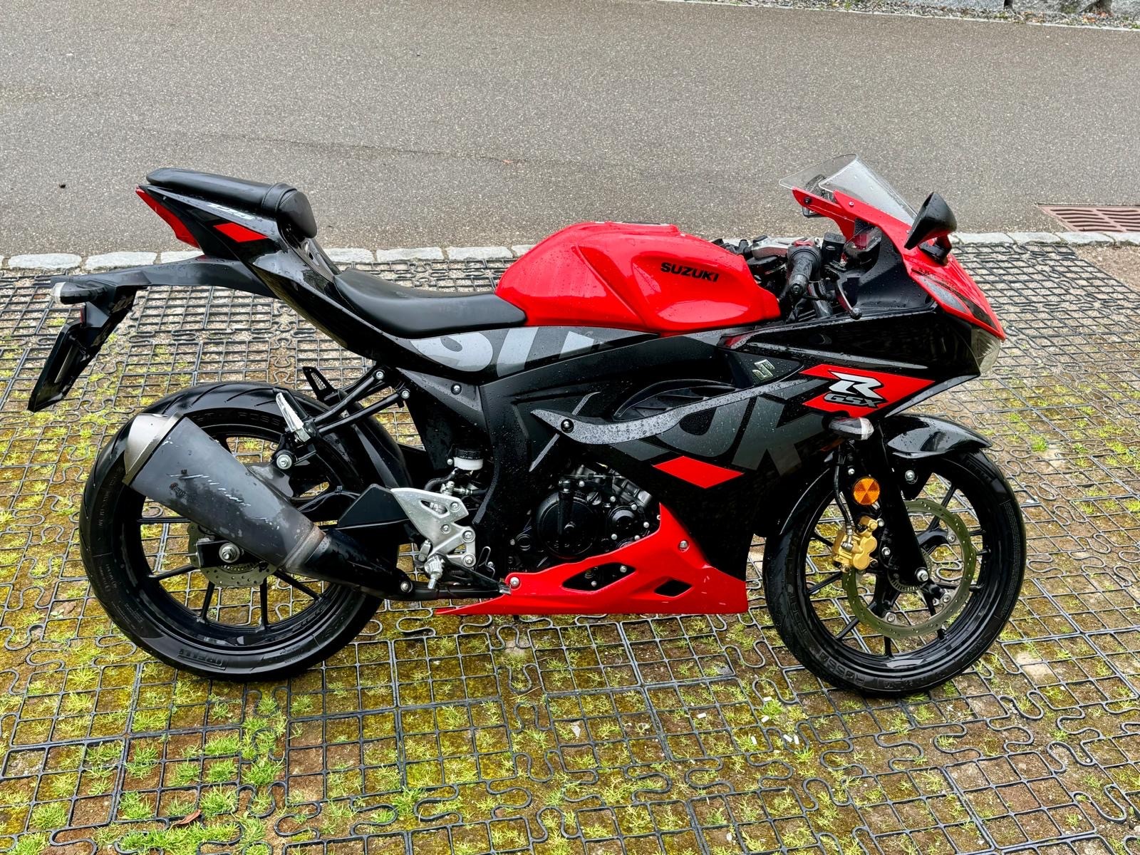 SUZUKI GSX-R 125 L7-image-2