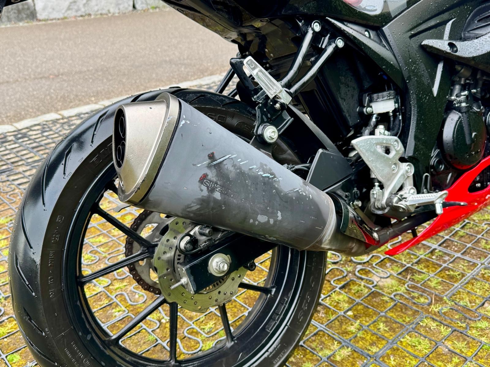 SUZUKI GSX-R 125 L7-image-7