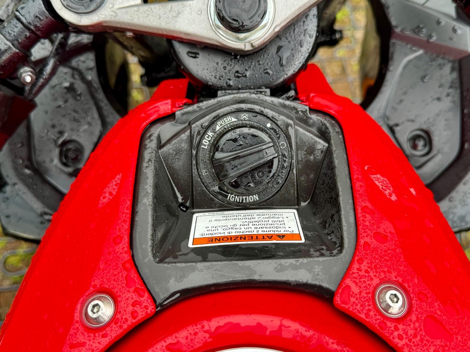 SUZUKI GSX-R 125 L7-image-6