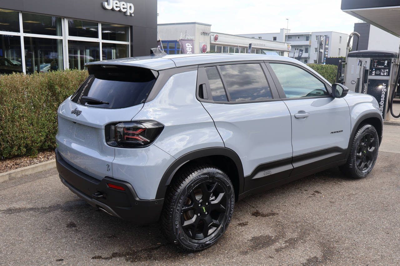 JEEP Avenger 1.2 MHEV Overland 4xe-image-2