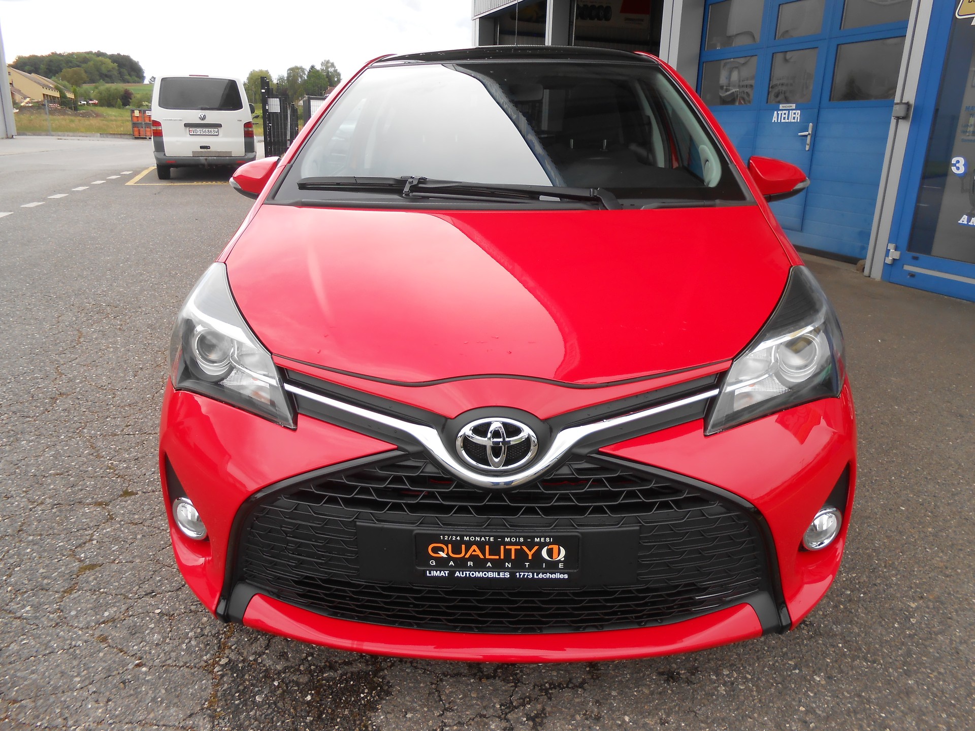 TOYOTA Yaris 1.33 Style-image-2