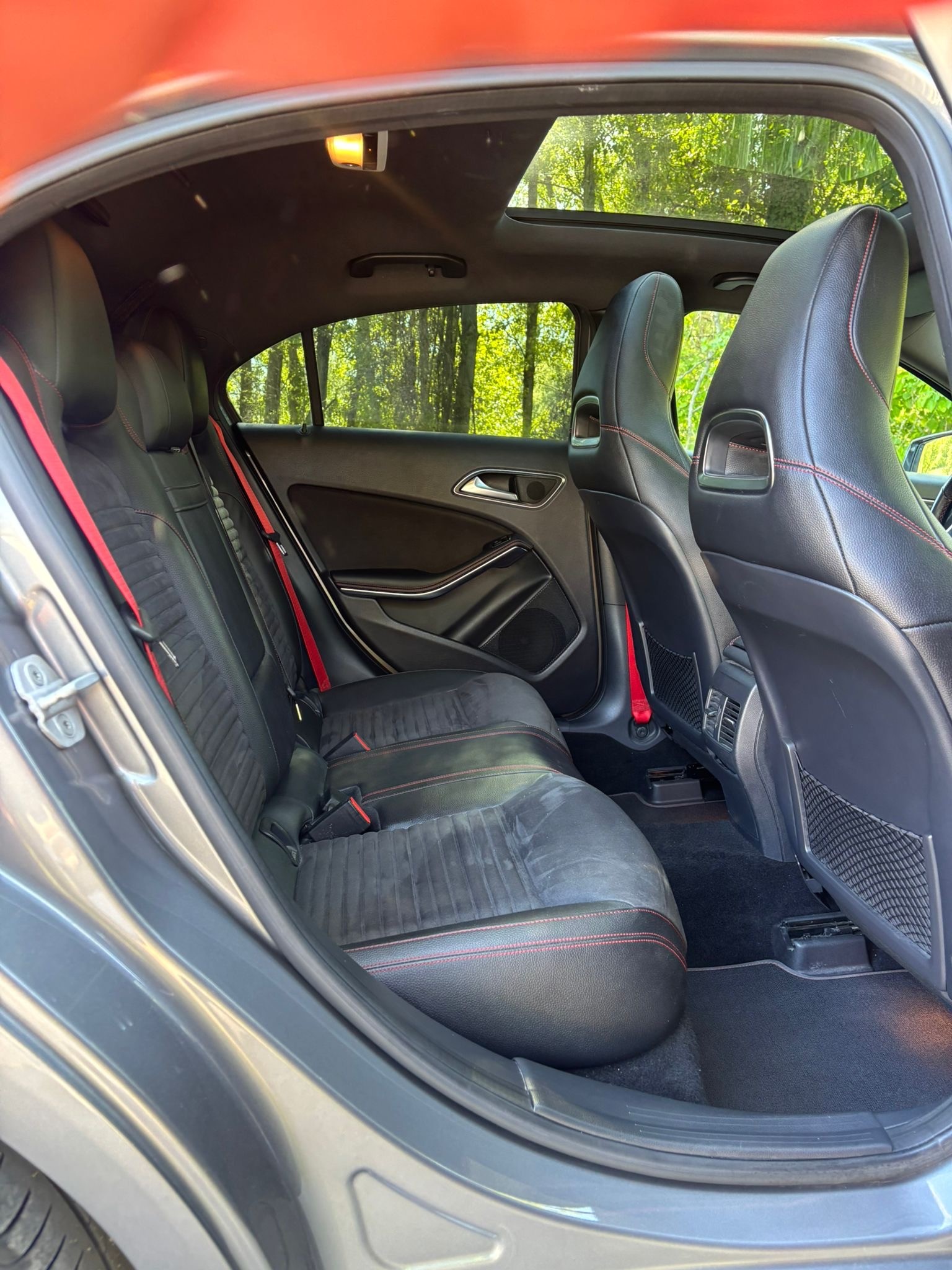 MERCEDES-BENZ A 250 Sport 4Matic 7G-DCT-image-4