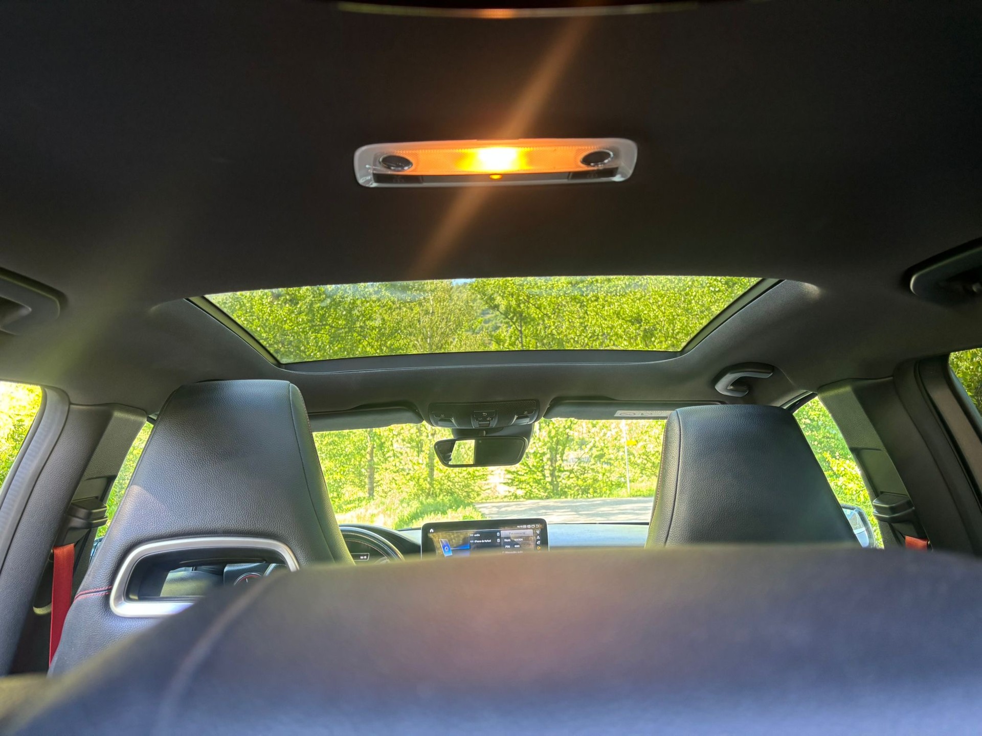 MERCEDES-BENZ A 250 Sport 4Matic 7G-DCT-image-6