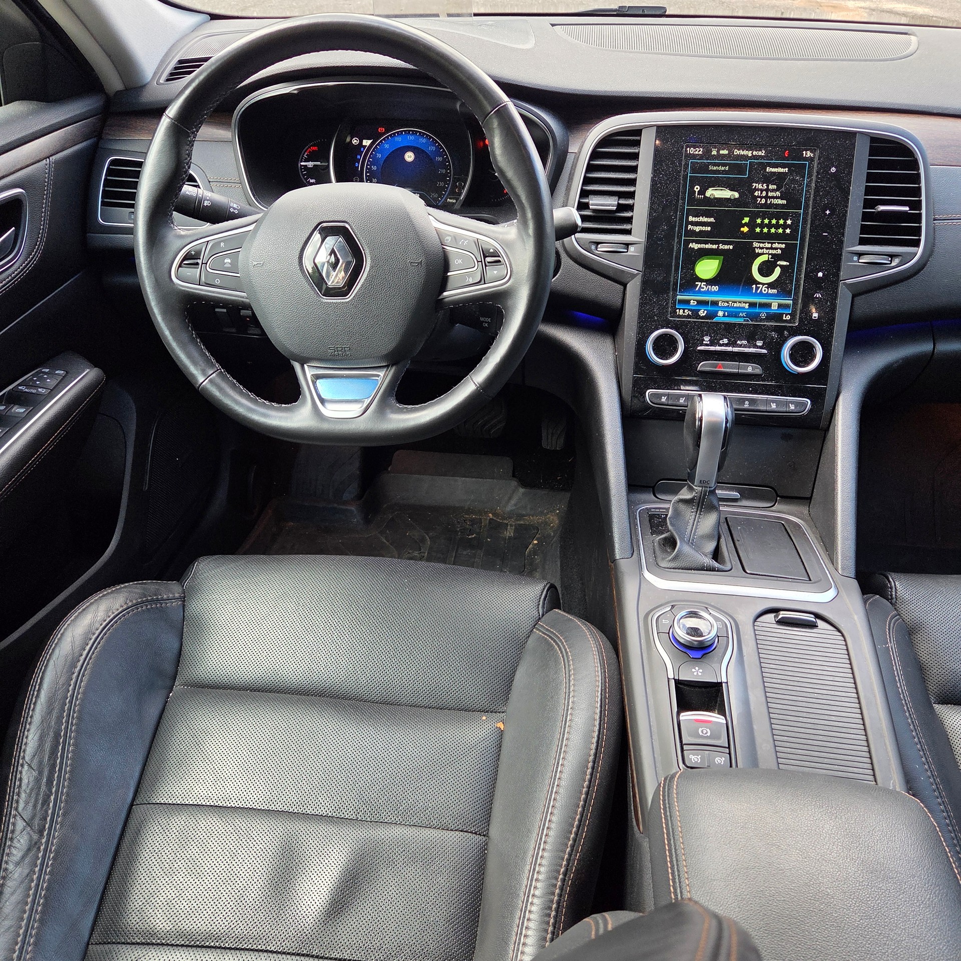 RENAULT Talisman Grandtour 1.6 TCe Initiale EDC-image-12