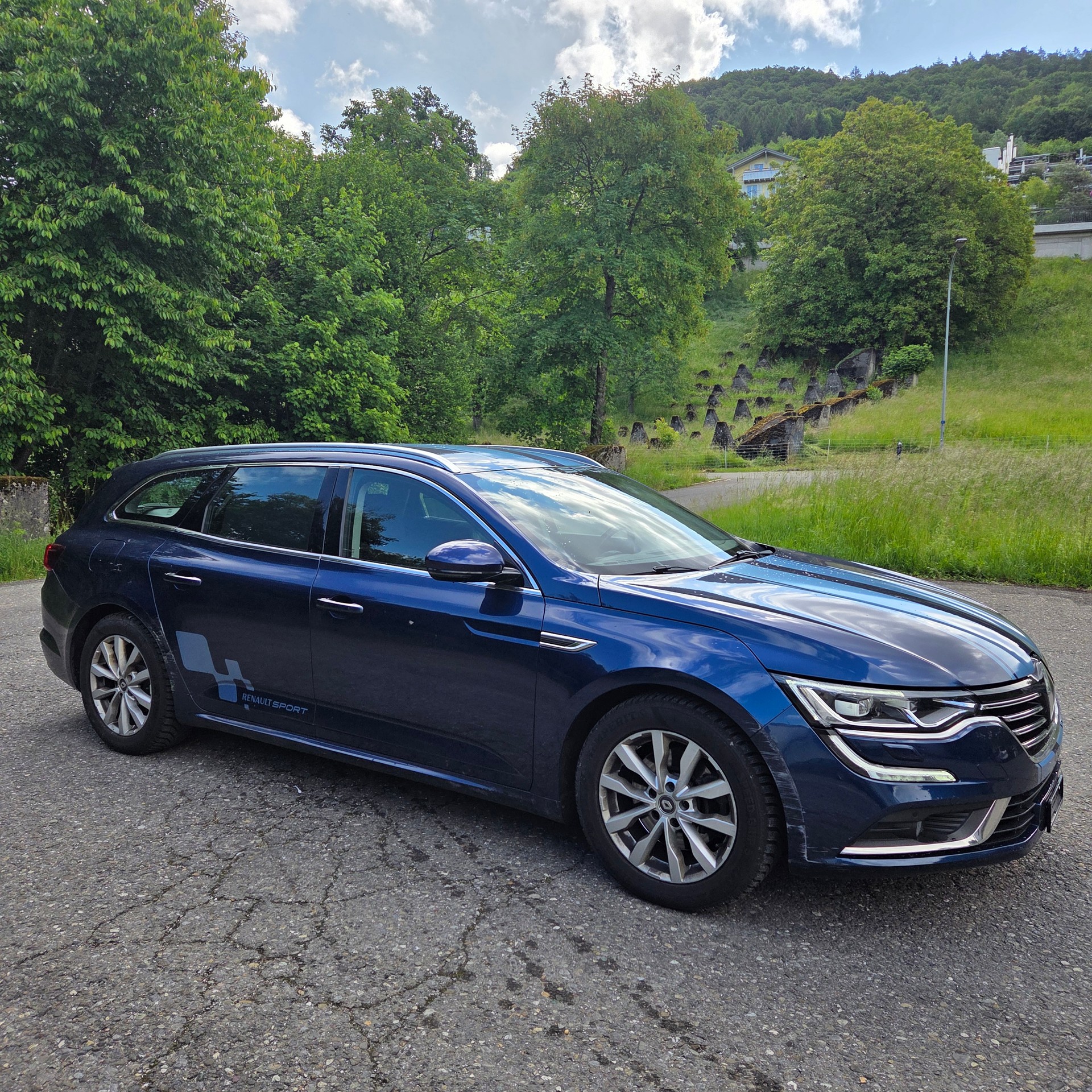 RENAULT Talisman Grandtour 1.6 TCe Initiale EDC-image-1