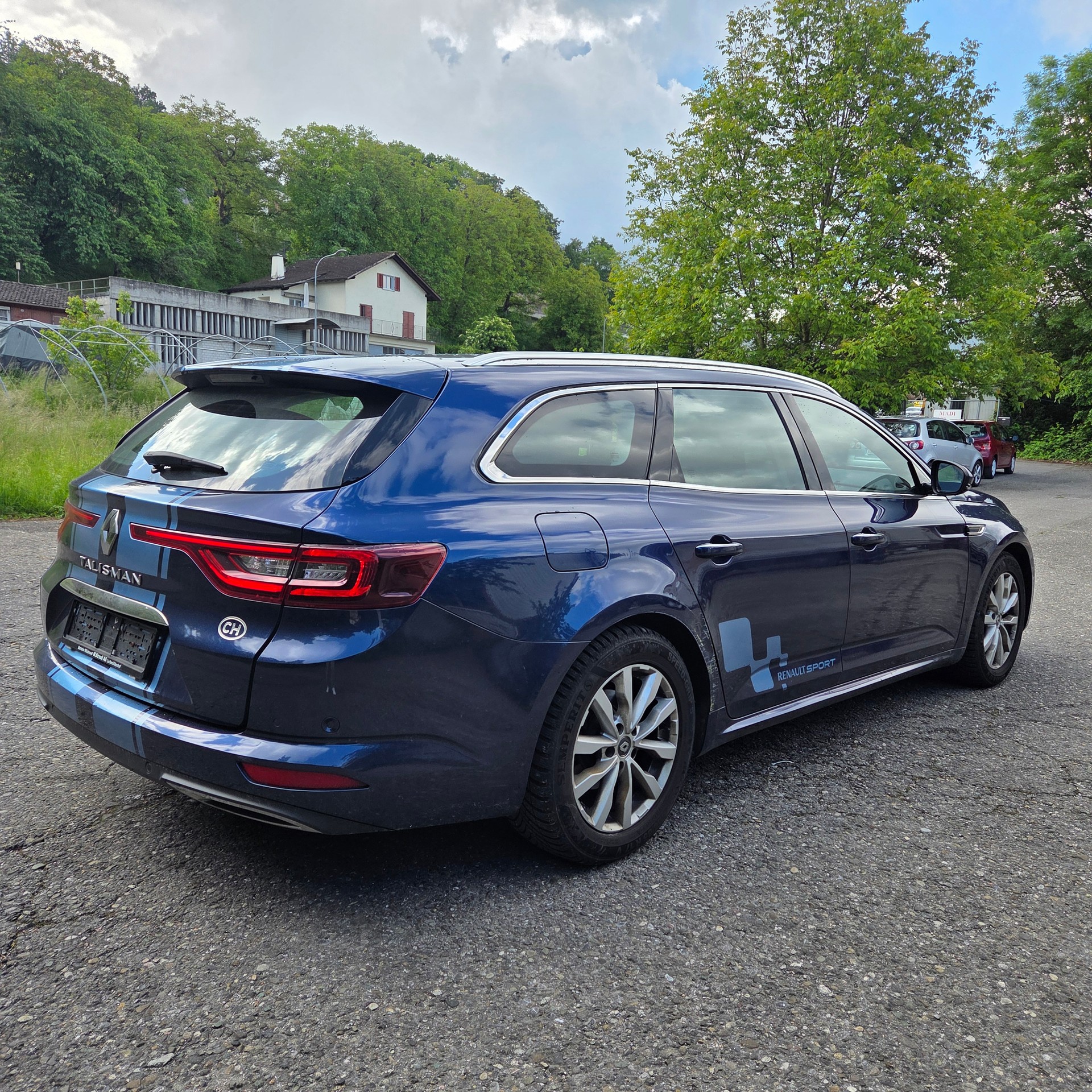 RENAULT Talisman Grandtour 1.6 TCe Initiale EDC-image-3