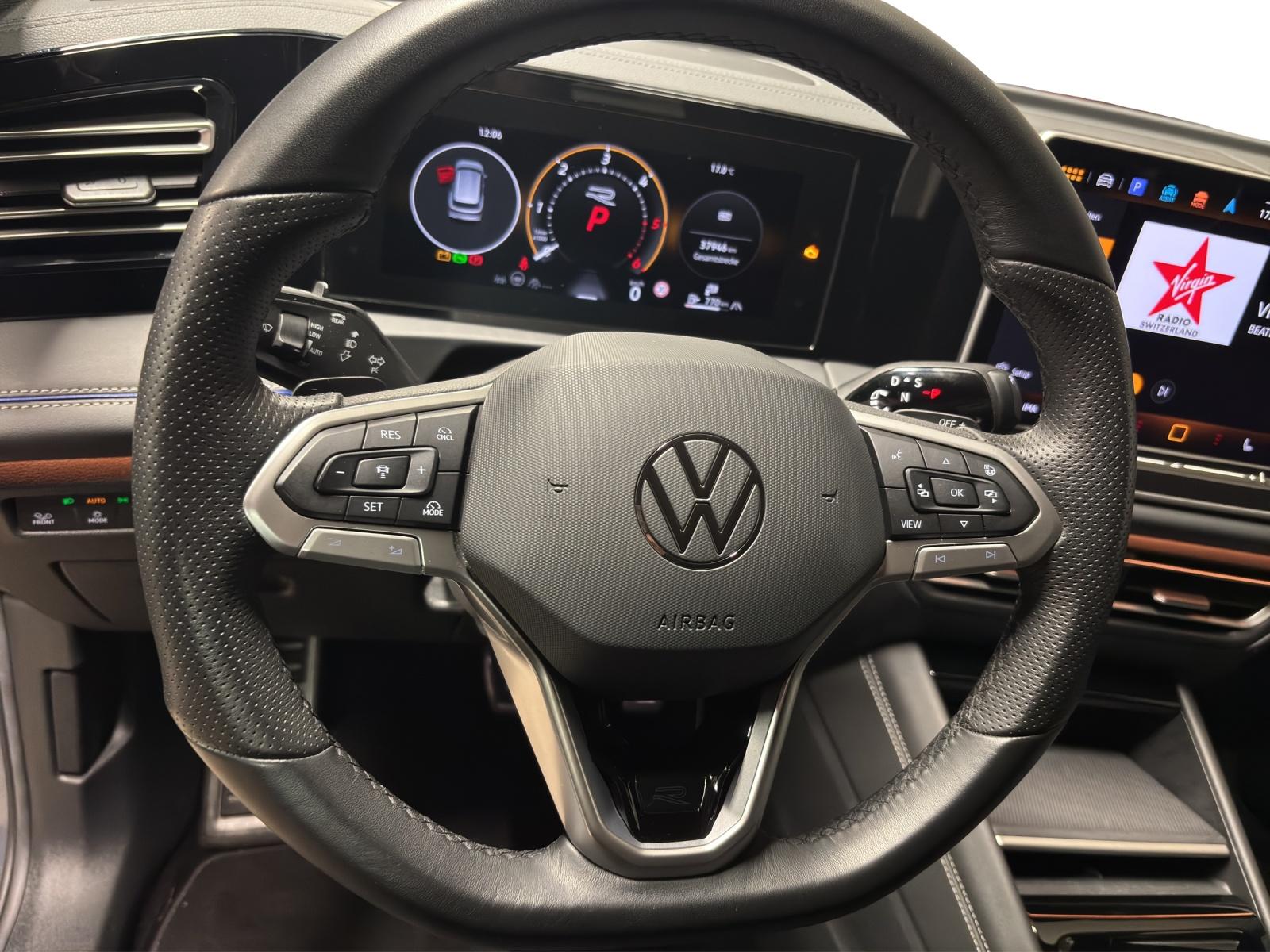 VW Tiguan 2.0 TDI SCR R-Line DSG 4motion-image-6