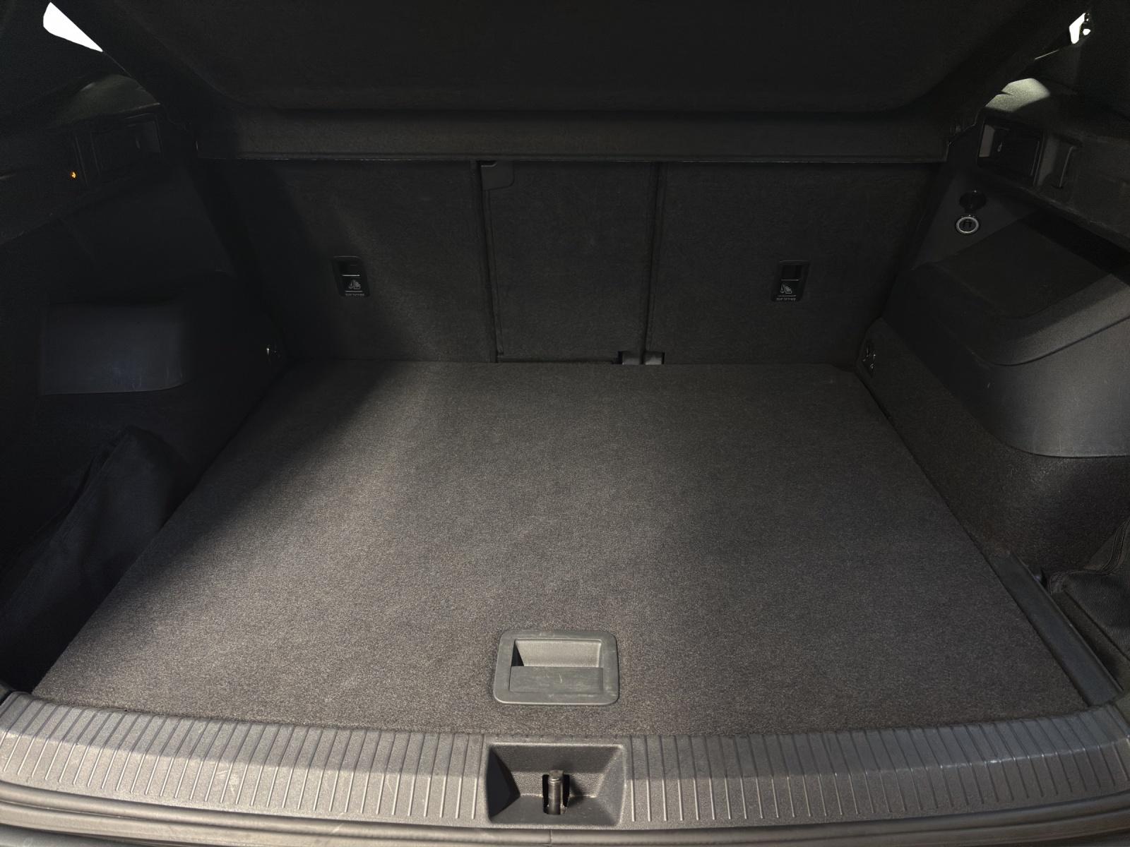 VW Tiguan 2.0 TDI SCR R-Line DSG 4motion-image-10