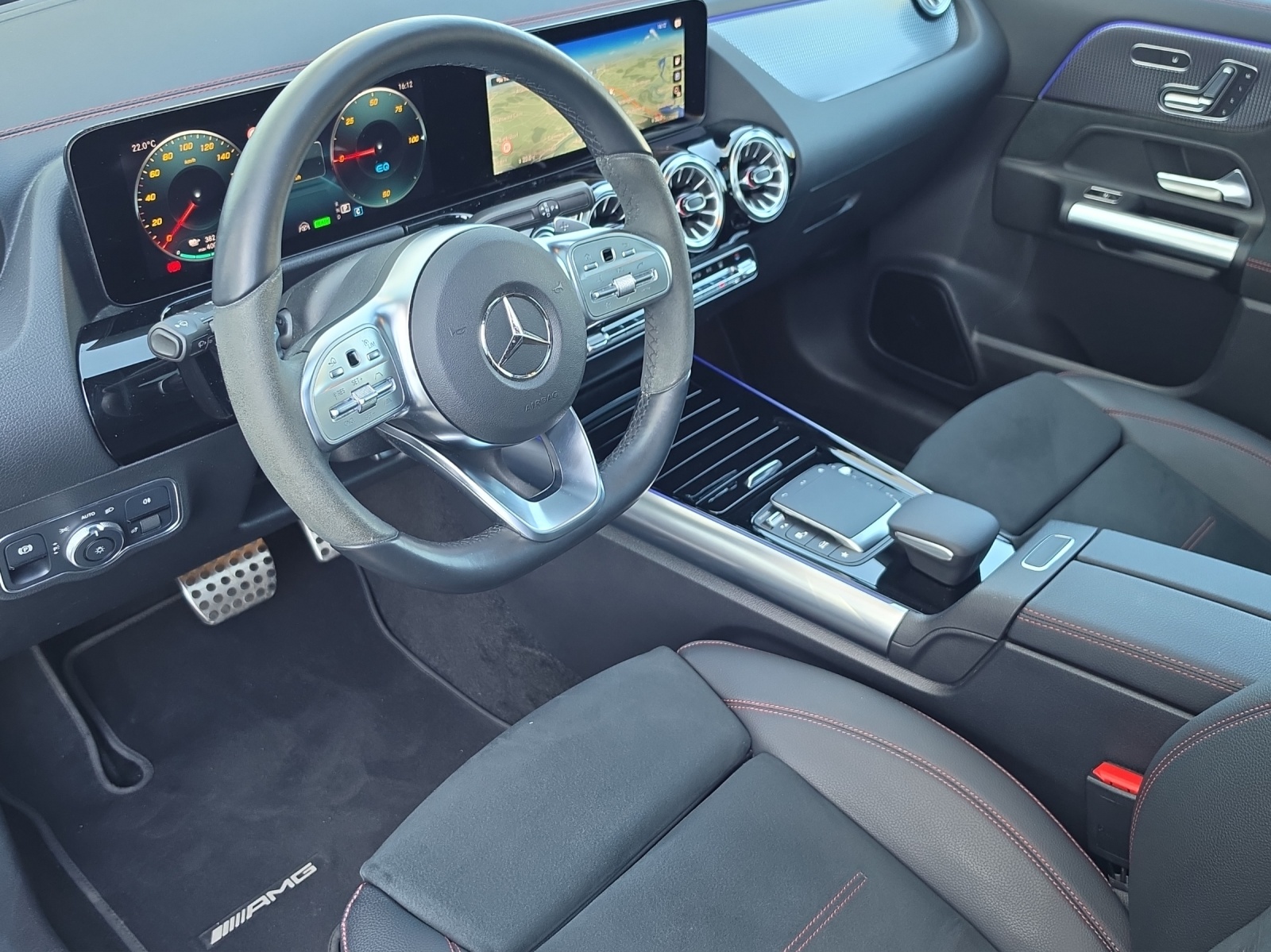 MERCEDES-BENZ EQA 350 AMG Line 4Matic-image-10