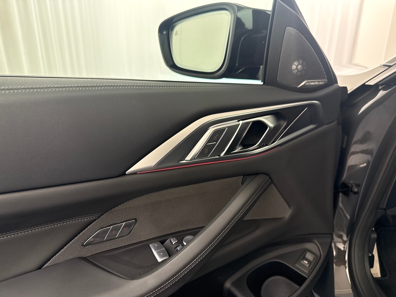 BMW M4 Coupé CompetitionM xDr-image-9