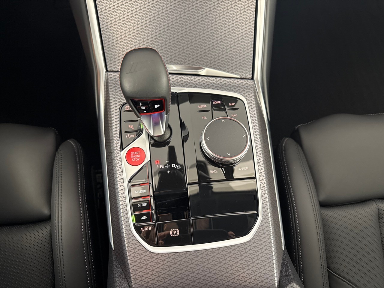 BMW M4 Coupé CompetitionM xDr-image-13
