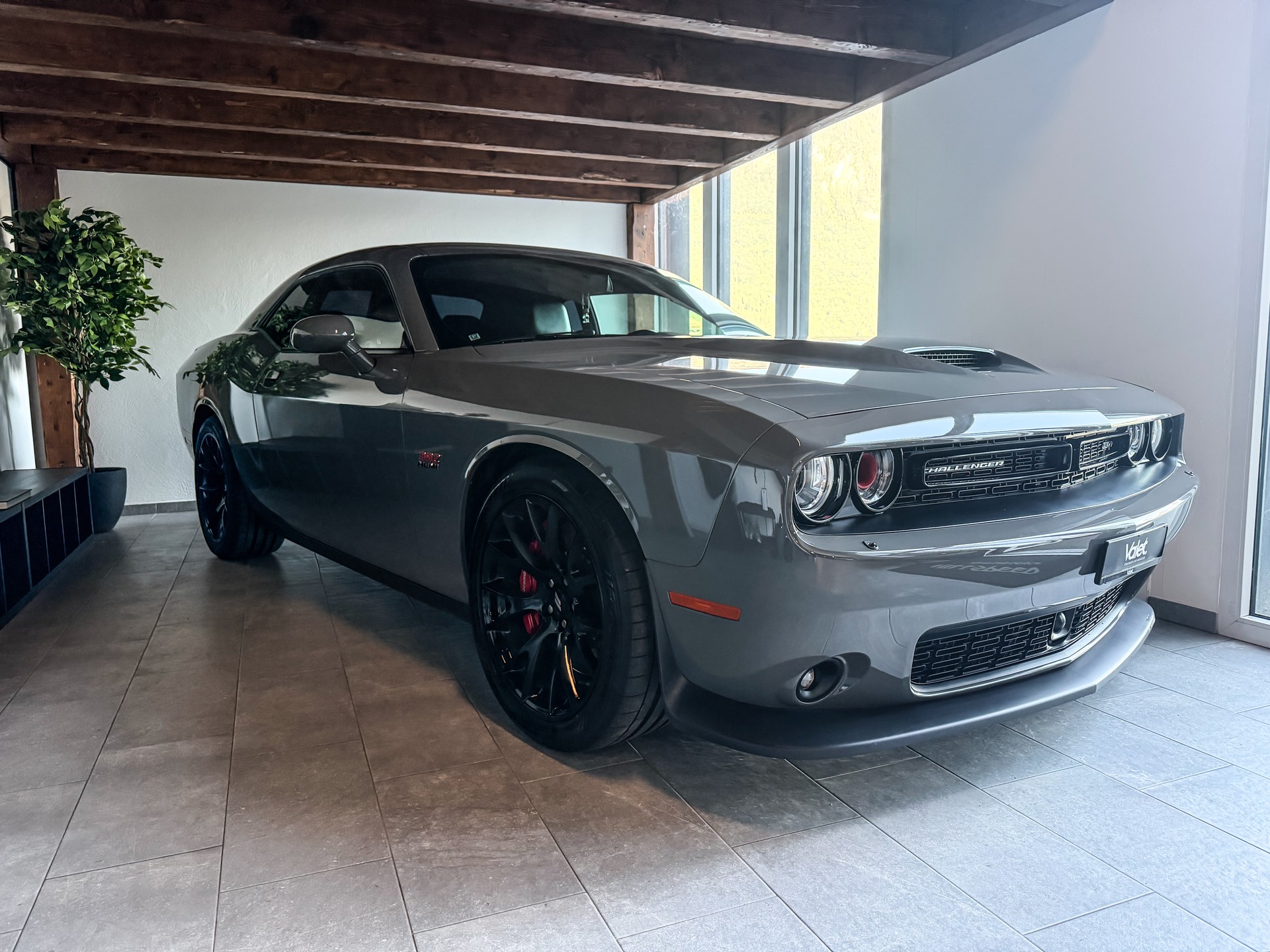 DODGE SRT 392 HEMI 6.4-image-2