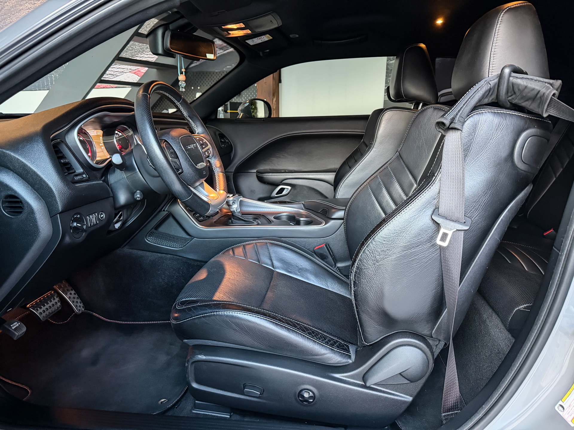DODGE SRT 392 HEMI 6.4-image-8