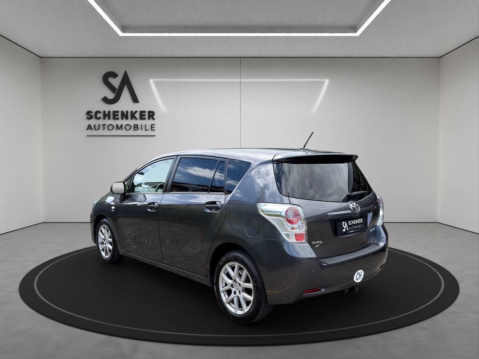 TOYOTA Verso 2.2 D-CAT Linea Sol Automatic-showroom-element-2